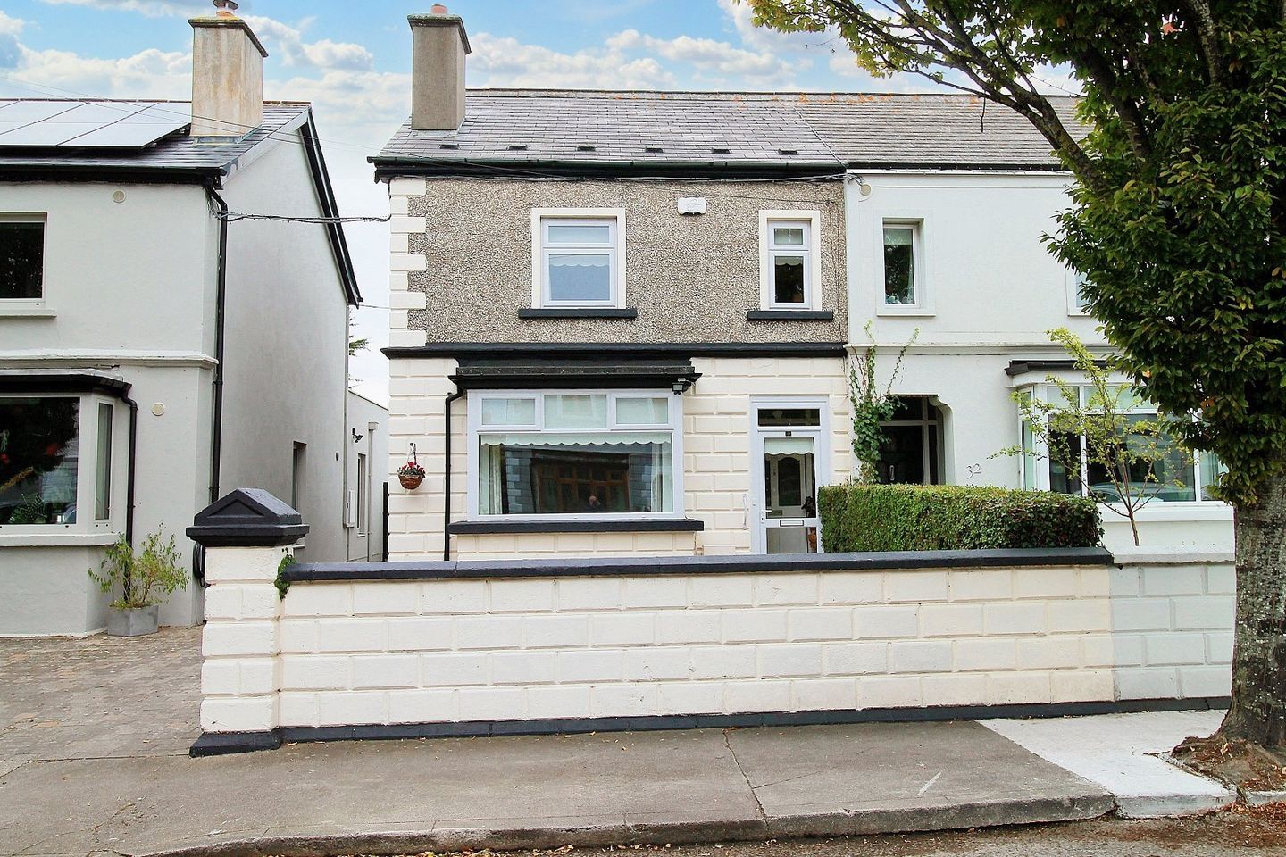 30 Vernon Gardens, Clontarf, Dublin 3, D03H279 is for sale on Daft.ie