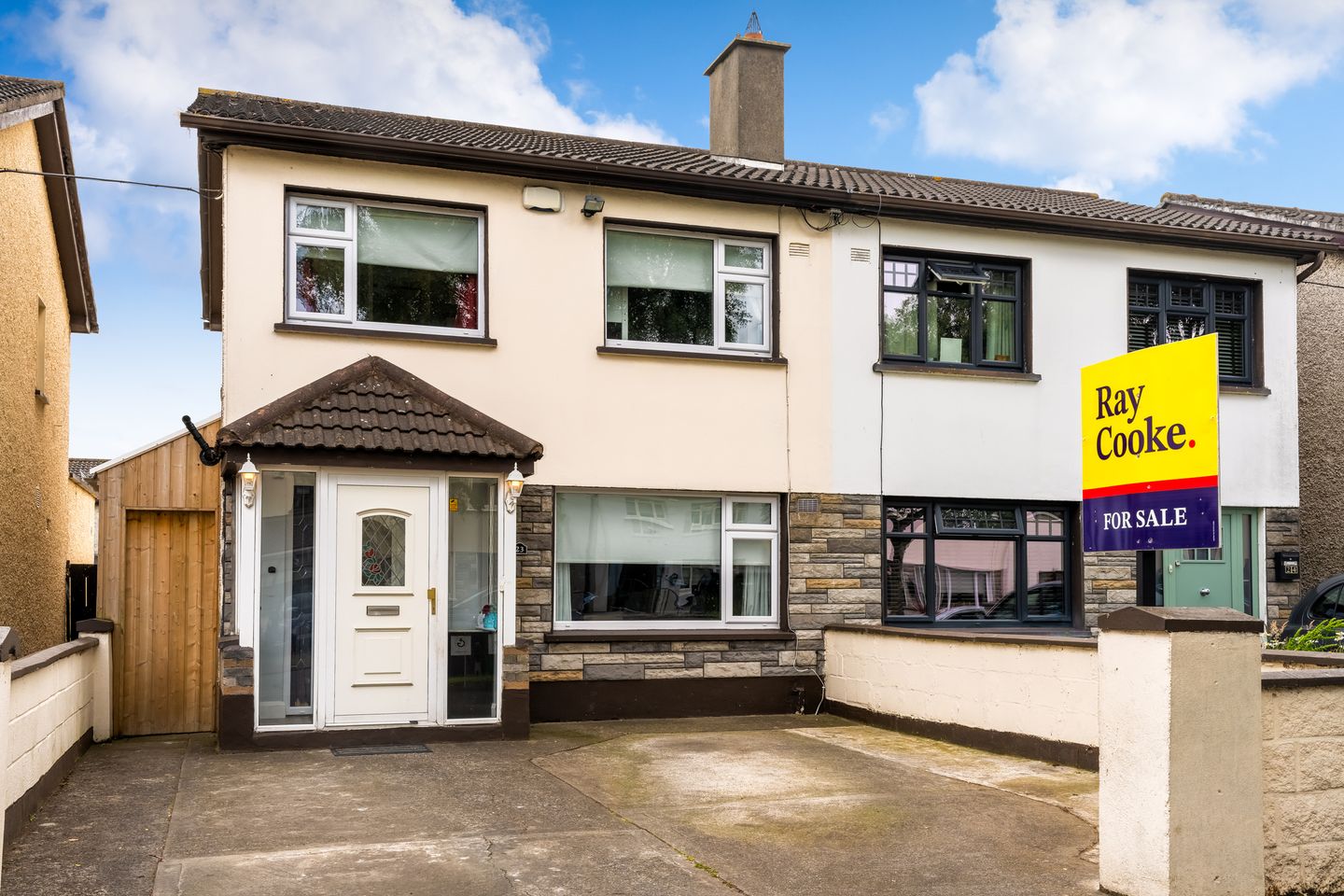 23 Riversdale Drive. D22 DC97, Clondalkin, Dublin 22