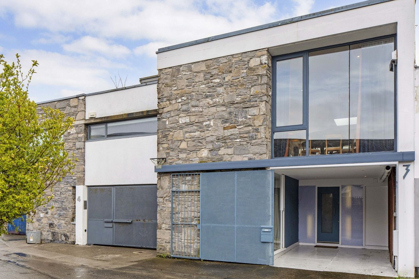 3 Louis Lane, Leinster Road, Rathmines, Dublin 6, D06CD60 is for sale