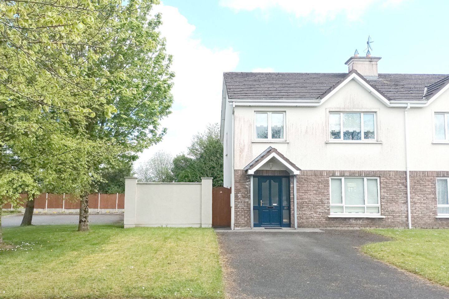 107 Droim Liath, Collins Lane, Tullamore, Co. Offaly, R35C6P4 is for sale on Daft.ie