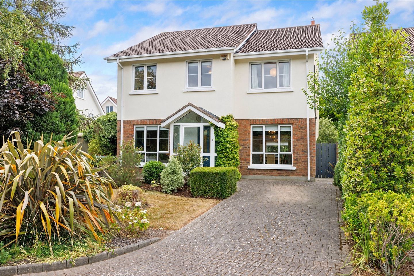 5 Stepaside Park, Stepaside, Dublin 18, D18NX81