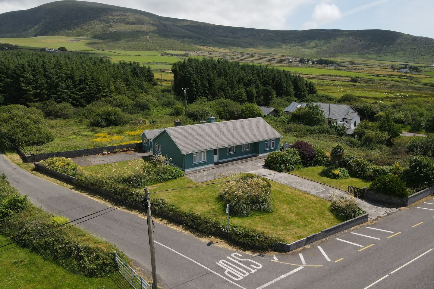 Glin North, Dingle, Co. Kerry, V92VK33 is for sale on Daft.ie