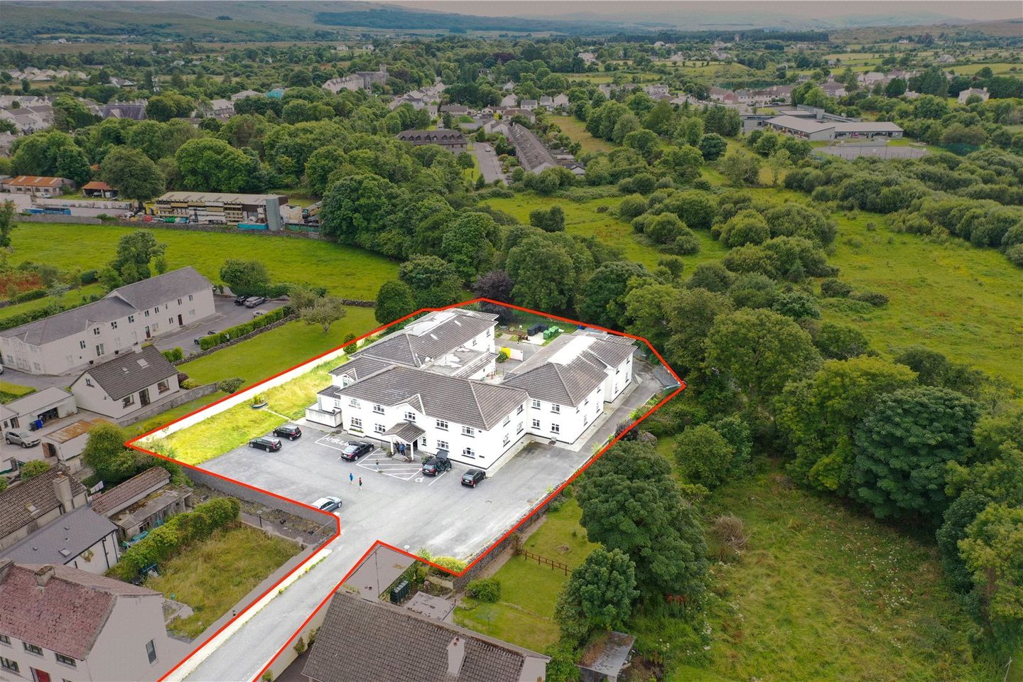 Oughterard Manor, Camp Street, Oughterard, Co. Galway, H91H326