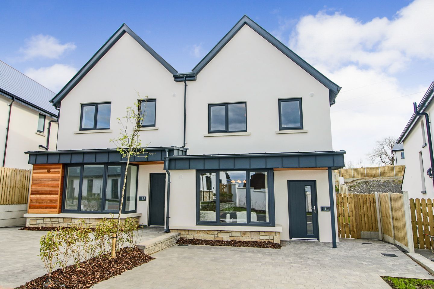 No. 11 The Crescent, Priors Point, Attirory, Carrick-On-Shannon, Co. Leitrim, N41T3P8