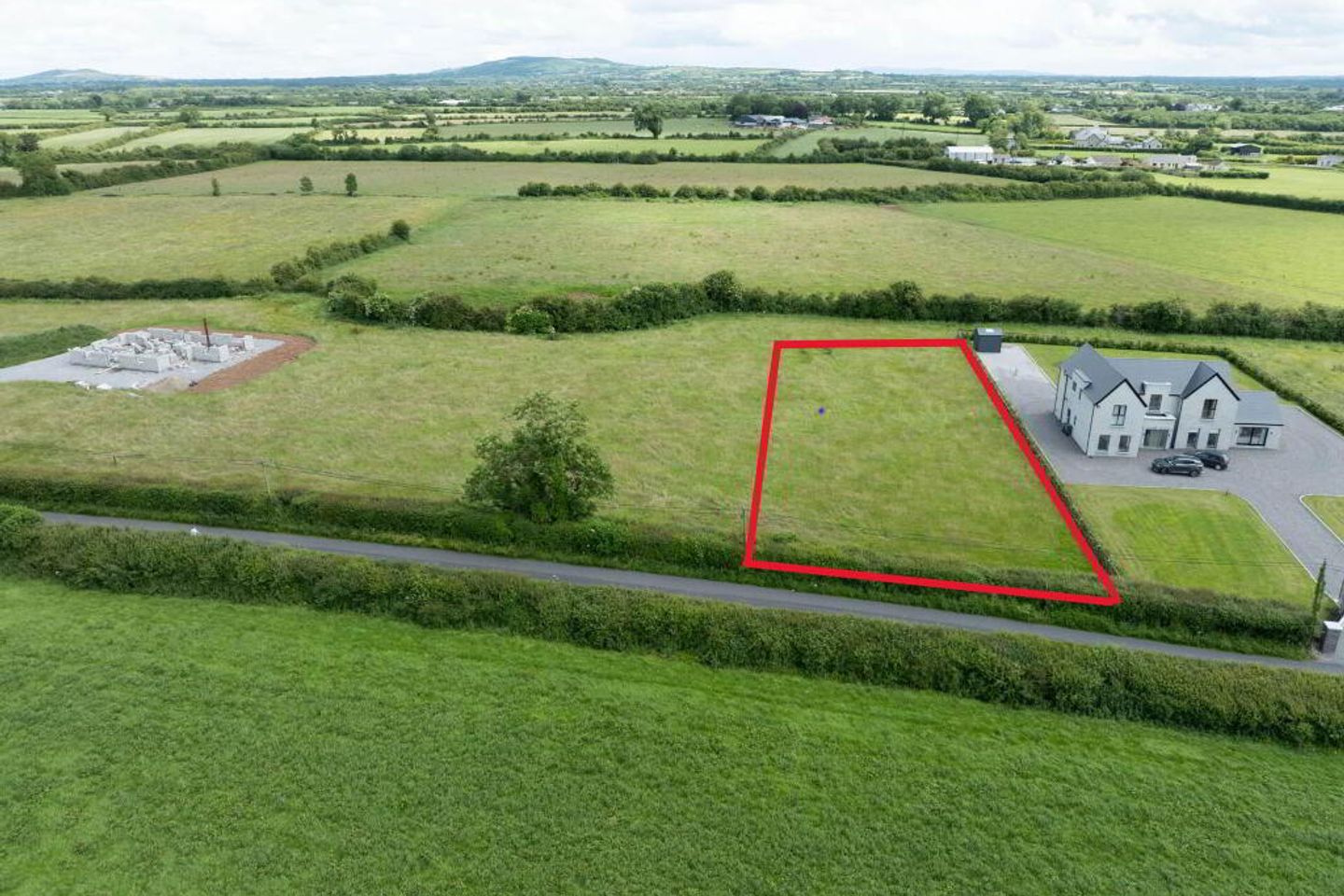 Mahoonagh Beg, Castlemahon