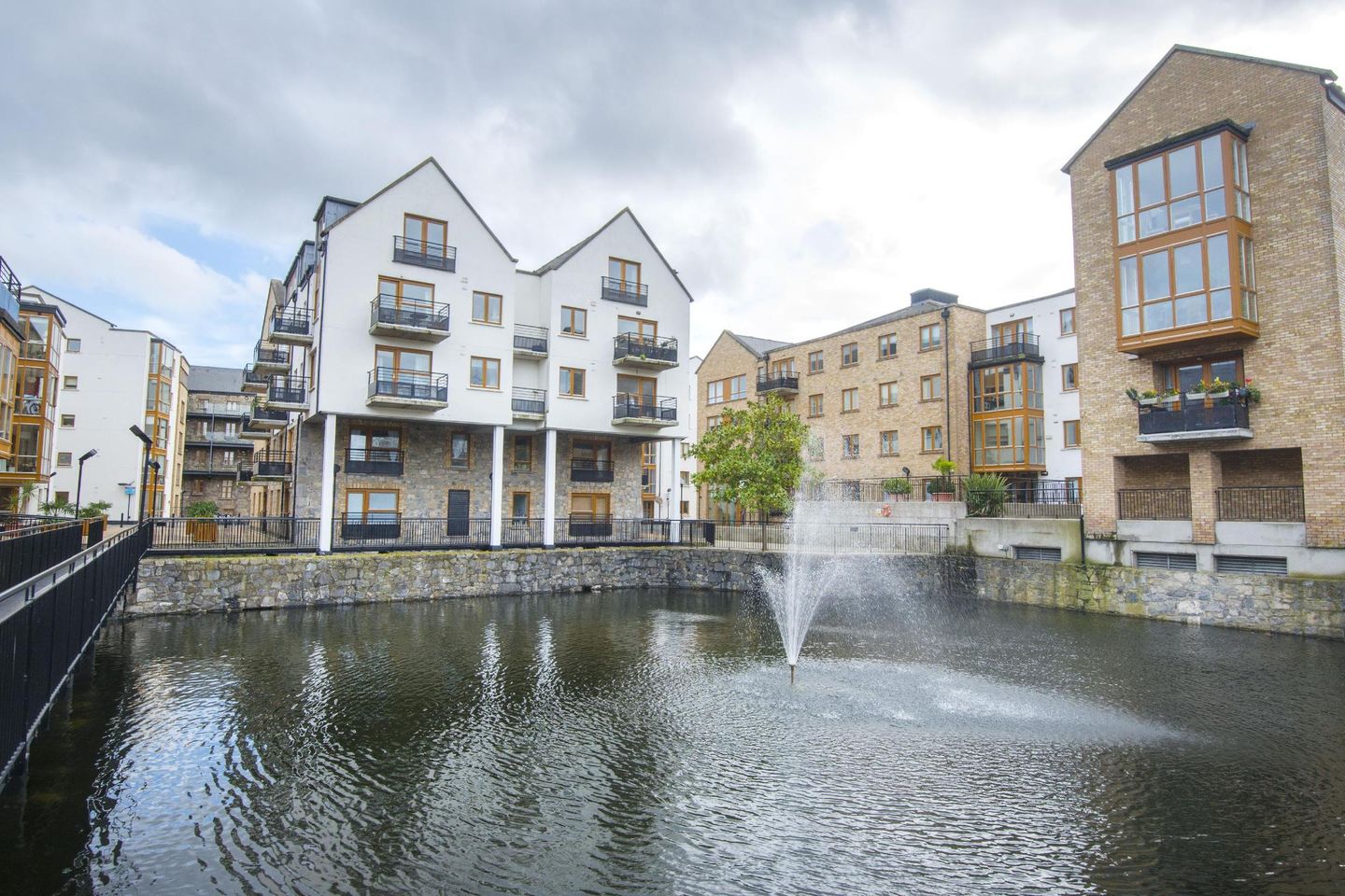 23 Block B, Bellevue, Islandbridge, Dublin 8, D08Y262 is for sale on