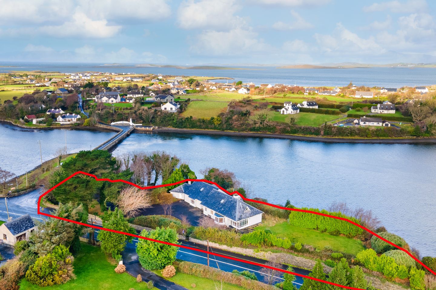 Beal An Tsaile, Bellataleen, Murrisk, Co. Mayo, F28TP60 is for sale on