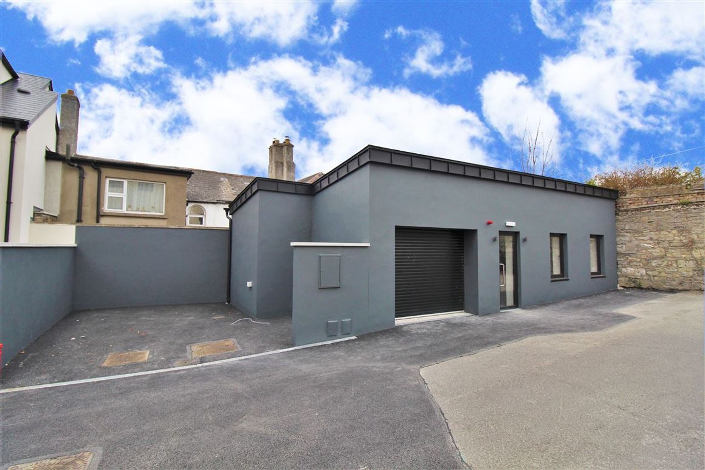 Commercial property for sale in Greenmount Court HX, Greenmount