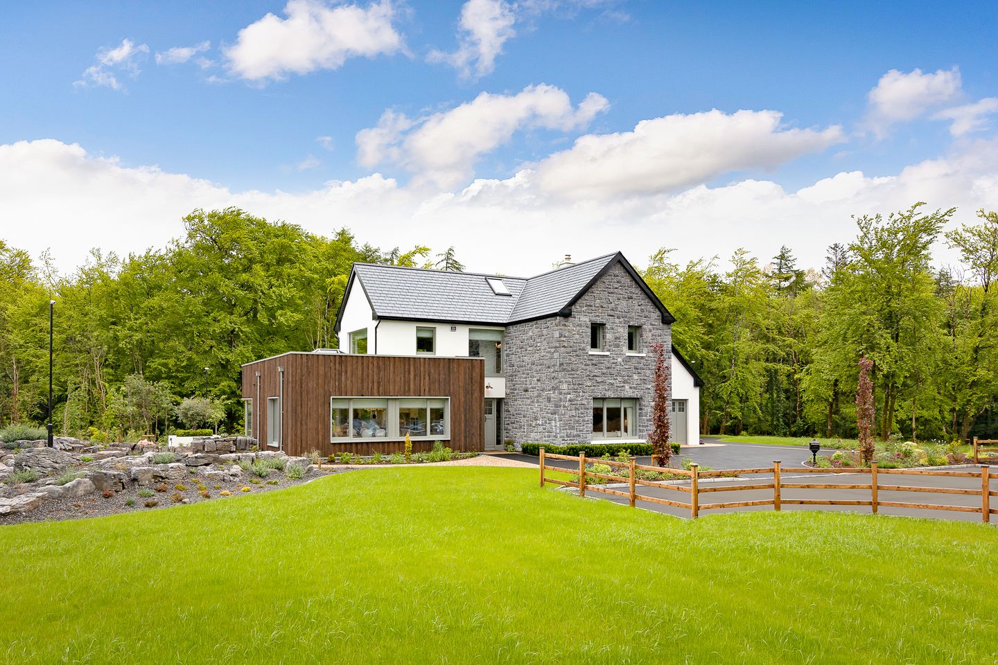 10 Ashford Pines, Cong, Co. Mayo, F31K248