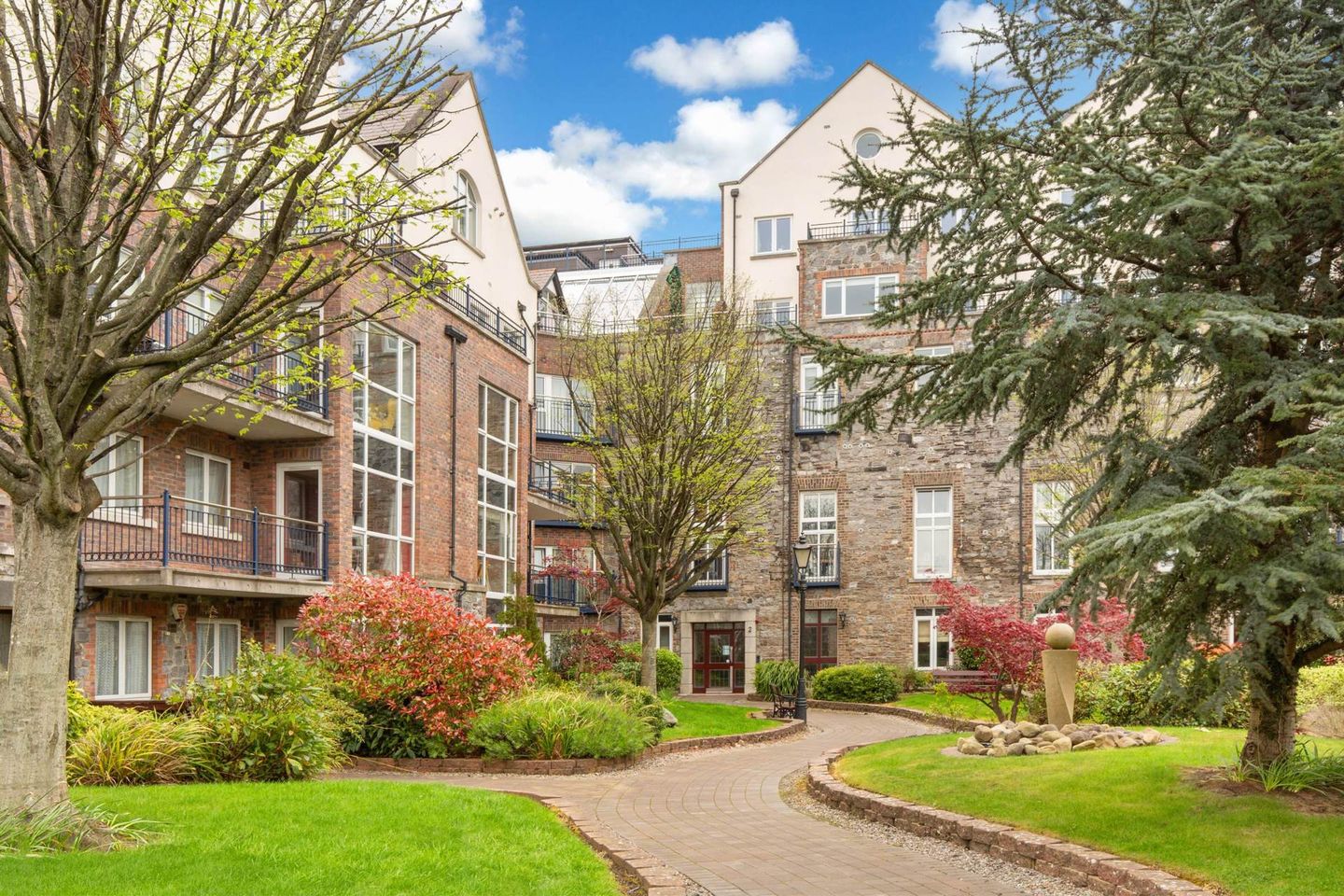 501 Grace park Manor, Drumcondra, Dublin 3, D09VF50 is for sale on Daft.ie