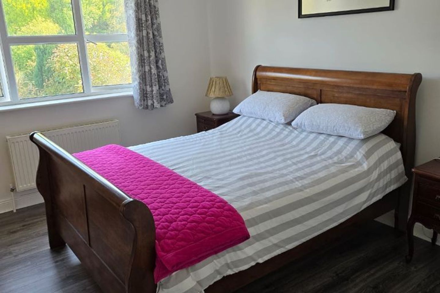 Greenoaks, Ferrybank