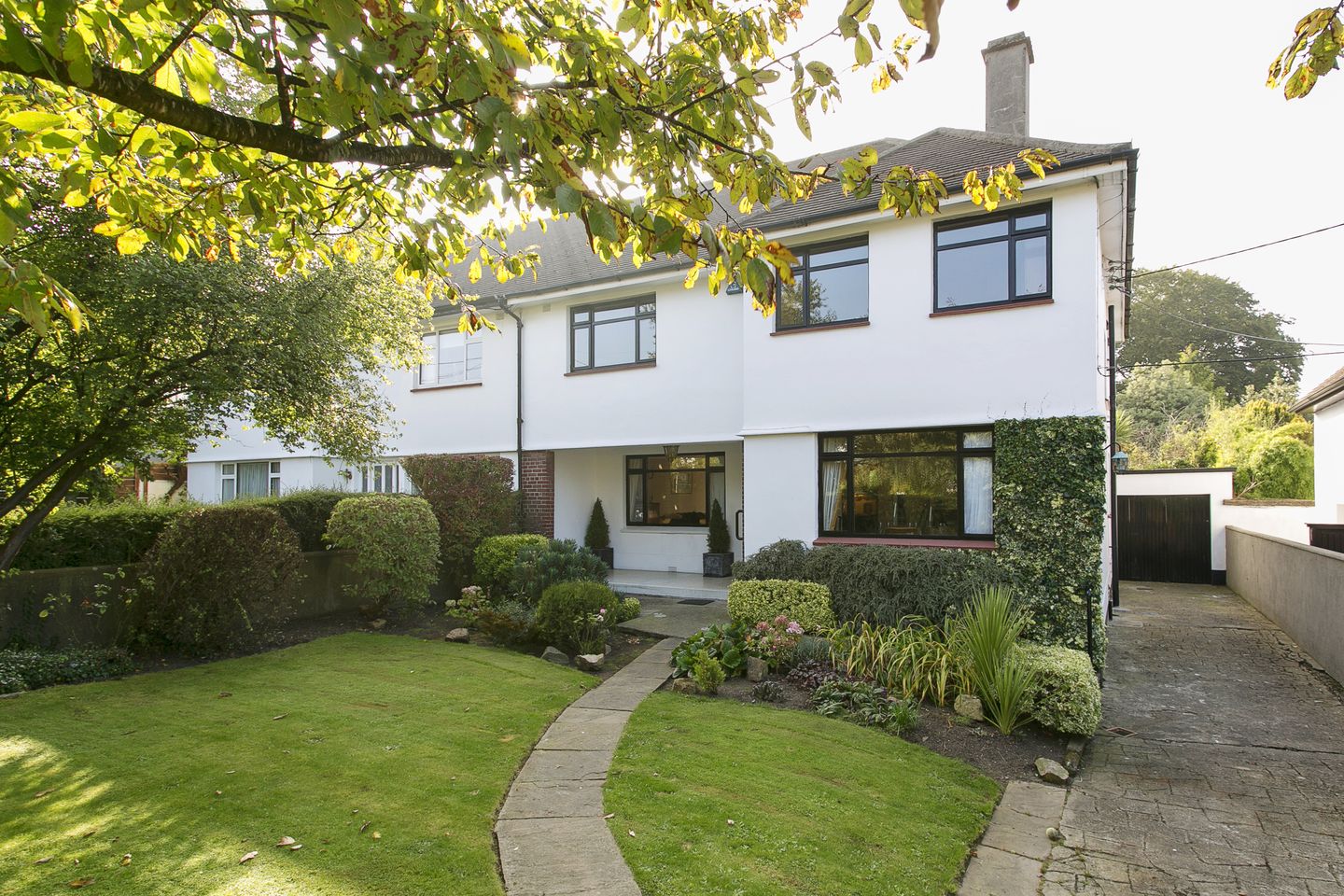 Mulberry, 17 The Rise, Mount Merrion, Co. Dublin, A94H799