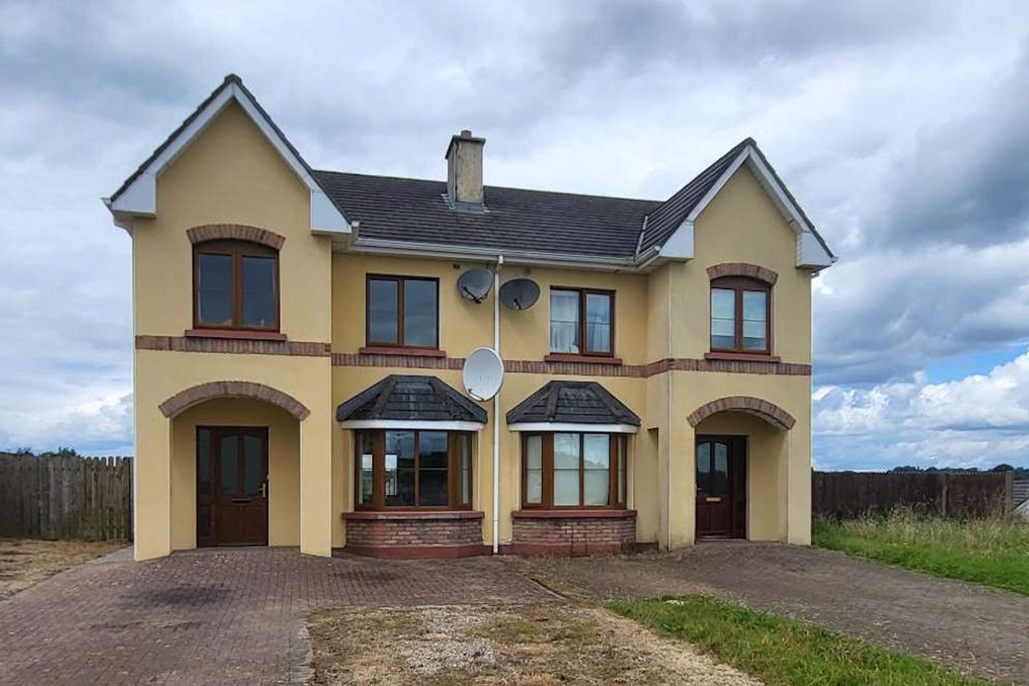 15 Meadow Brook, Tulsk, Tulsk, Co. F45FH10 is for sale on