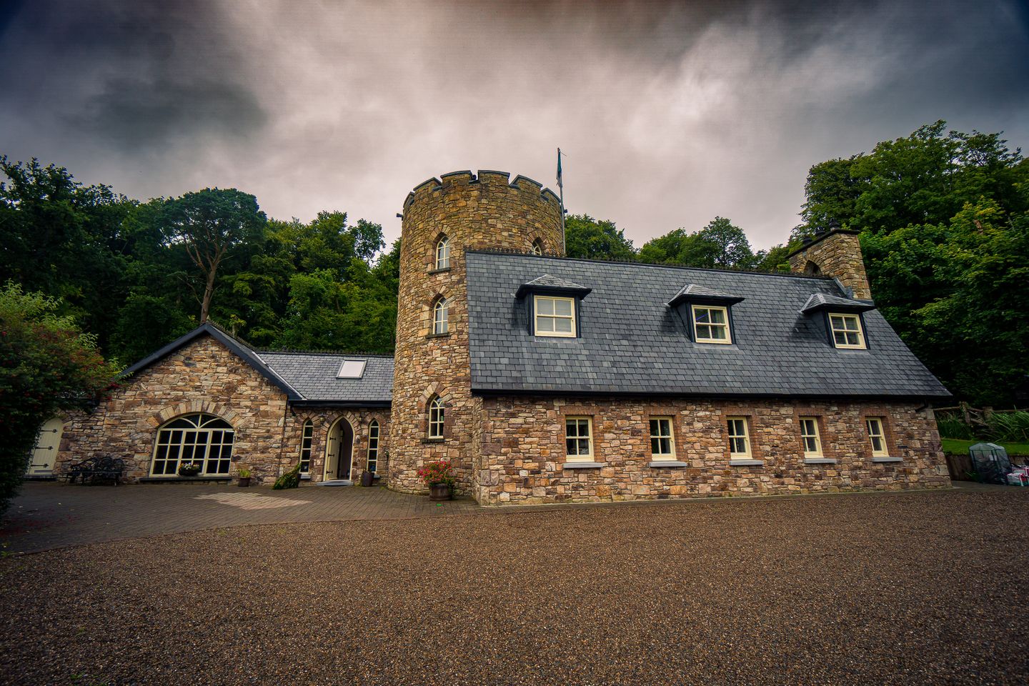 Heathfield Castle, Ballinruane, Kilmeedy, Co. Limerick