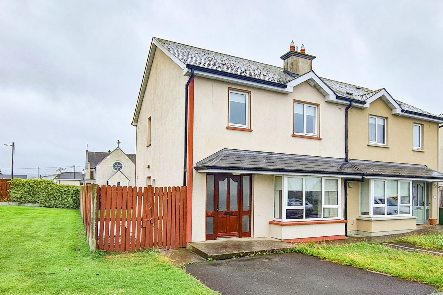 29 Patrick's Gate, Gortnahoe, Thurles, Co. Tipperary, E41A9P9 is for