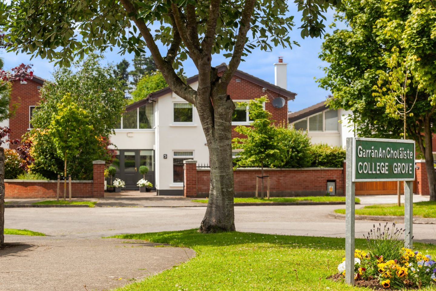 5 College Grove, Castleknock, Dublin 15, D15RW29