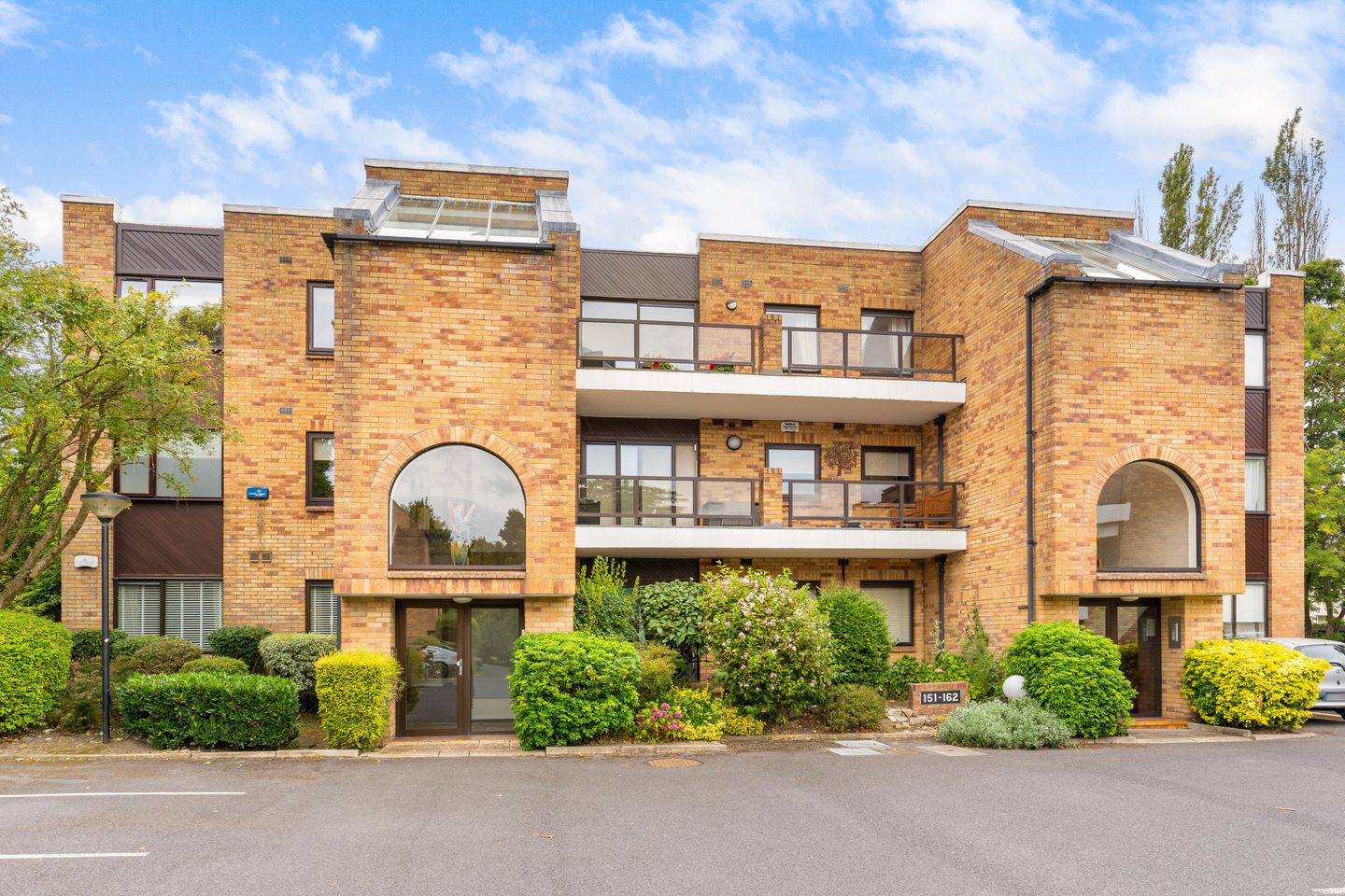 151 The Elms, Mount Merrion Avenue, Blackrock, Co. Dublin, A94WY10