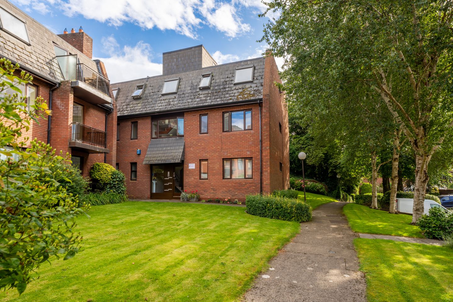 74 River Gardens, Glasnevin, Dublin 11 is for sale on Daft.ie