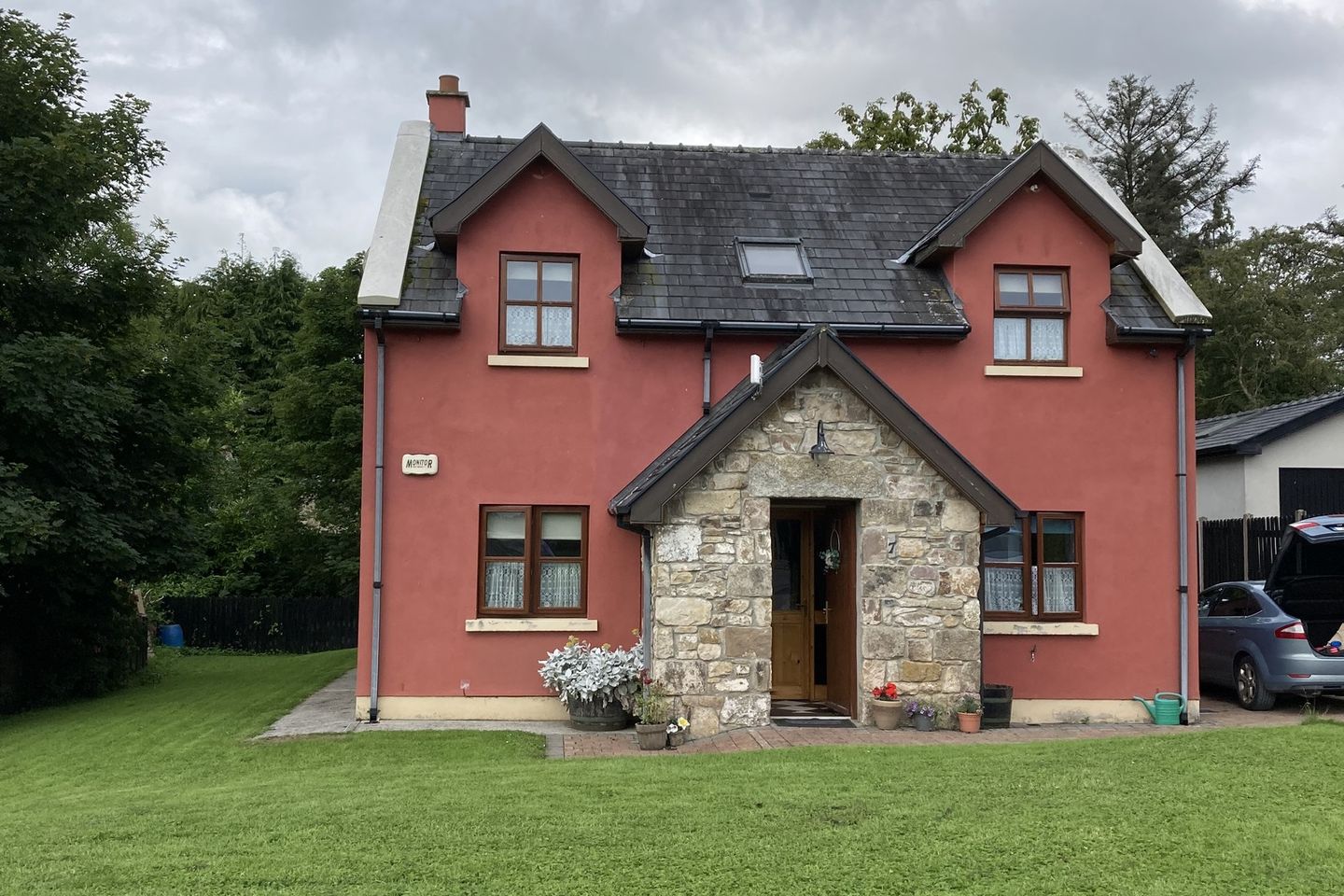 7 Radharc An Locha, Mountshannon, Co. Clare, V94TWK2 is for sale on Daft.ie