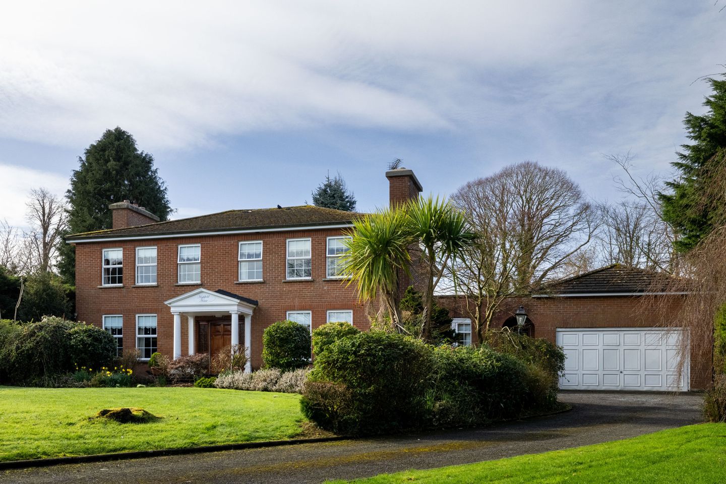 Highfield House, 1 Rath Park, Ardee Road, Dundalk, Co. Louth, A91Y1TX