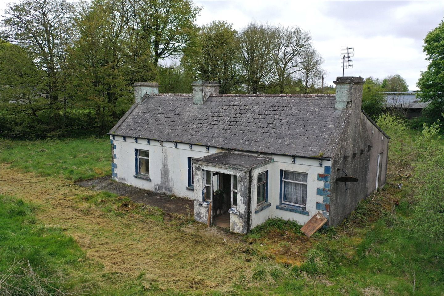 Crossbeg, Ballyhaunis, Co. Mayo, F35D796 is for sale on Daft.ie
