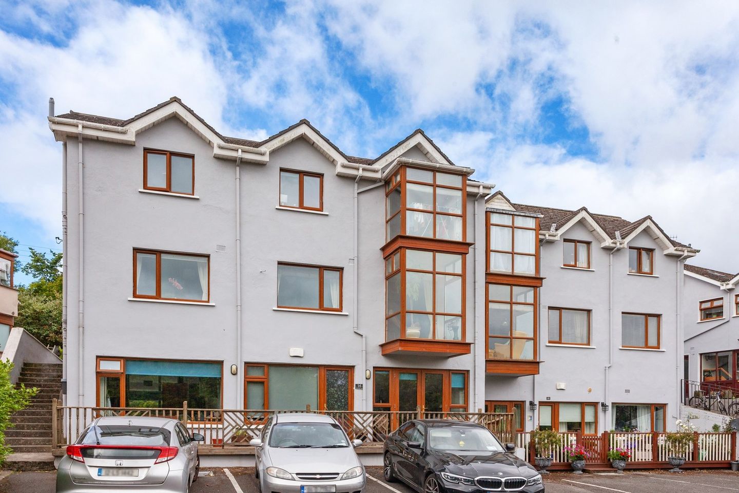 Apartment 11, Thormanby Court, Howth, Dublin 13, D13V309 is for sale on