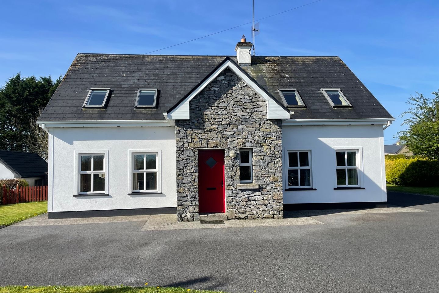 Killeeneen More, Craughwell, Co. Galway, H91A02V is for sale on Daft.ie