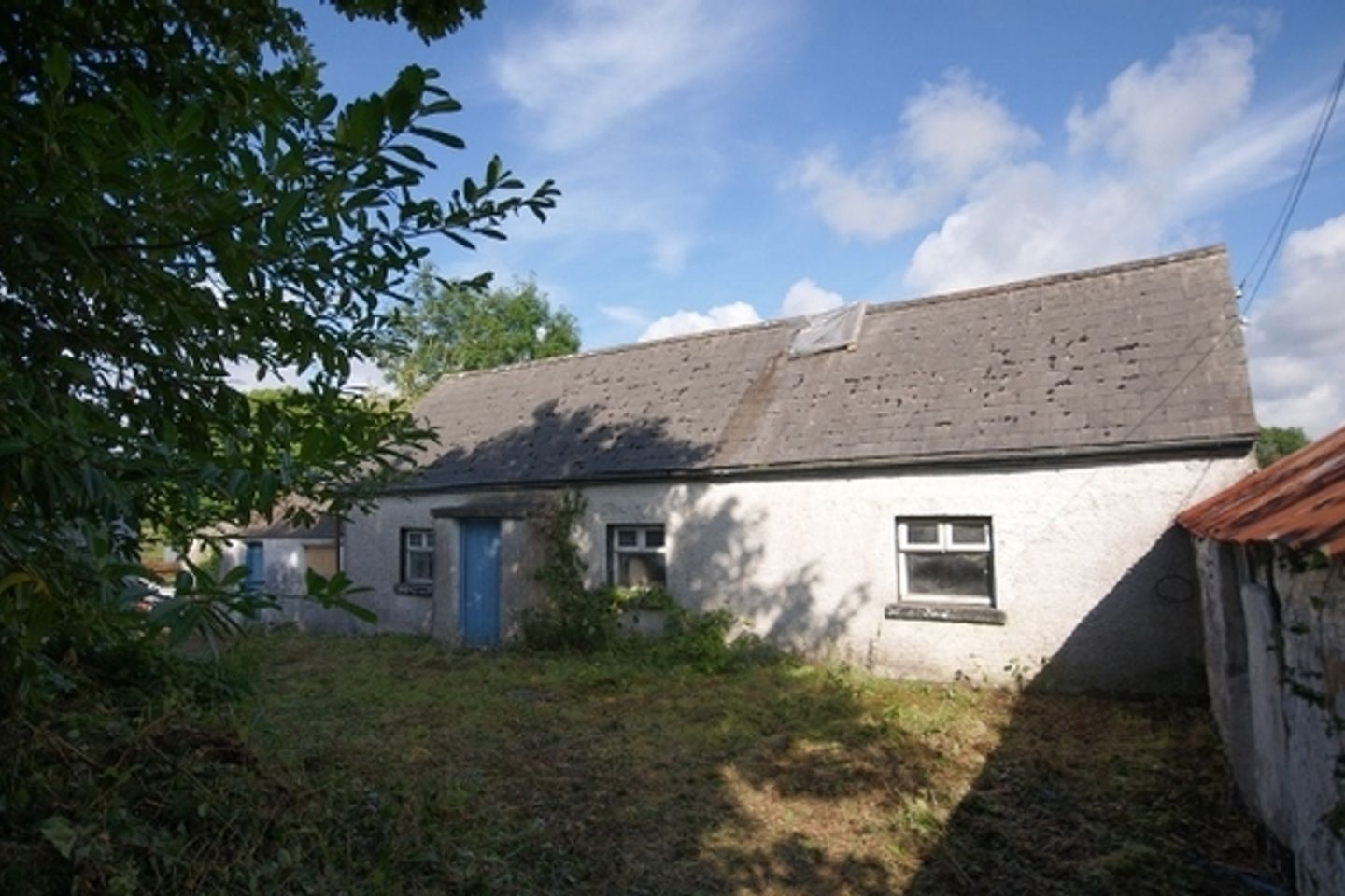 House on 1.3 Acres, Keenagh, Ballyjamesduff, Co. Cavan is for sale on