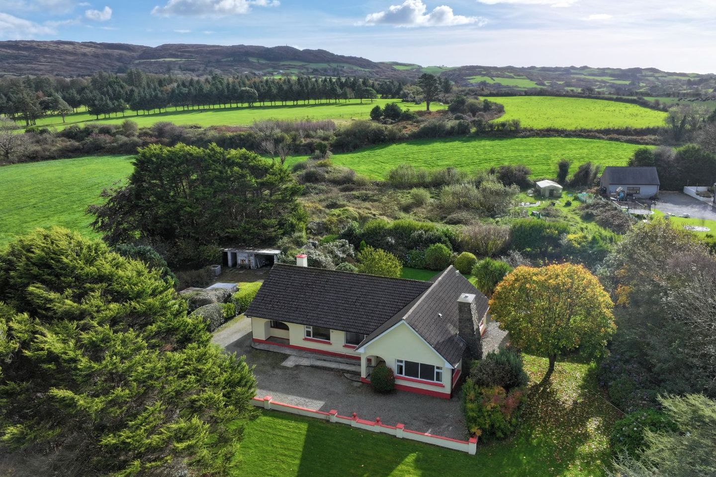 Palm Grove, Bunlick, Skibbereen, Co. Cork, P81P951