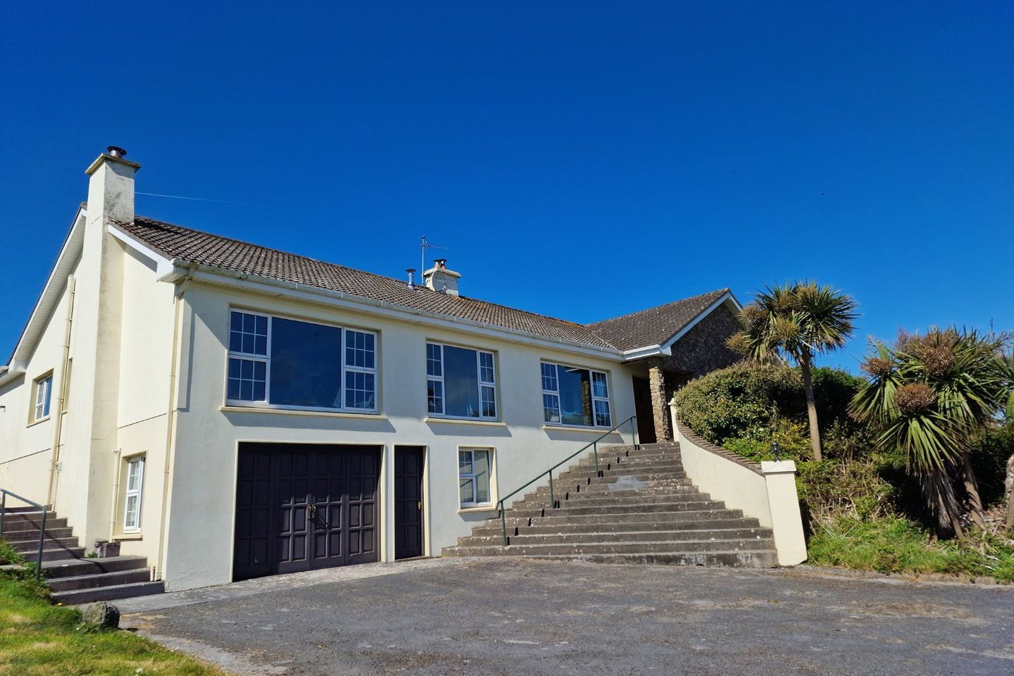 Farrihy, Kilkee, Co. Clare, V15NX71 is for sale on Daft.ie