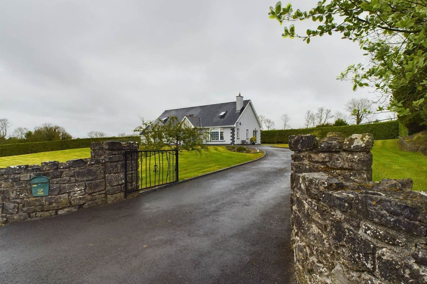 Barnacullen, Knockcroghery, Co. F42TW35 is for sale on Daft.ie