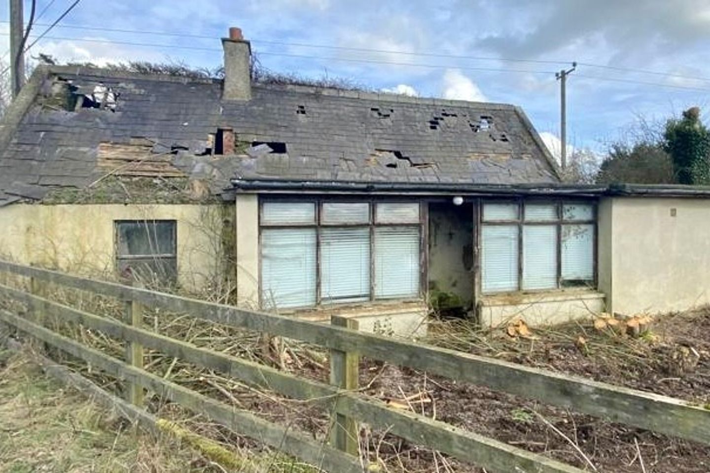 Derelict Cottage on c. 5.35 Acres at Ballyshannon, Kilcullen, Co