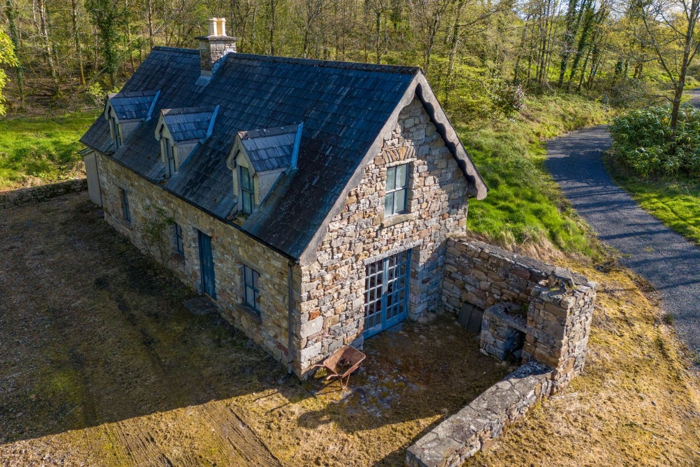 Brackloon, Cootehall, CarrickonShannon, Co. F52NX78 is for