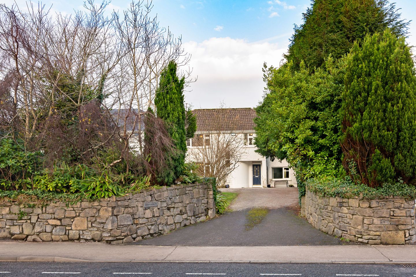 Benaughlin, Strandhill Road, Sligo, Co. Sligo, F91WFV3 is for sale on