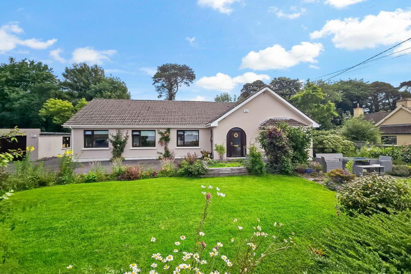 Avalon House, Gortroe, Fossa, Killarney, Co. Kerry, V93X209