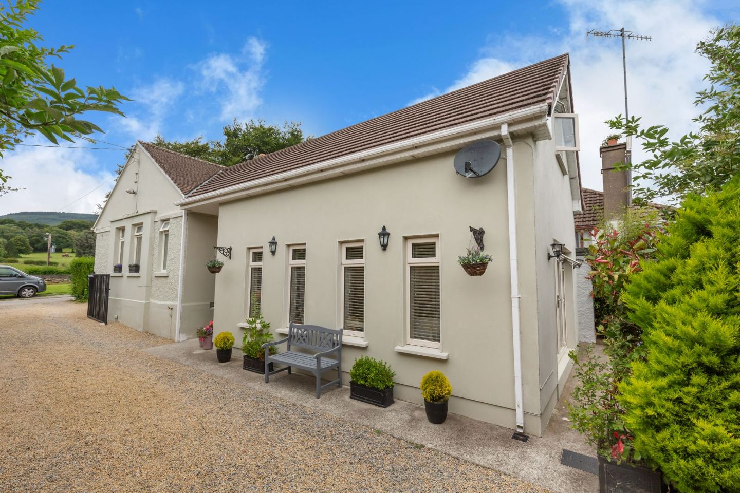 6 Jamestown Cottages, Dublin 18, Stepaside, Dublin 18, D18HX08