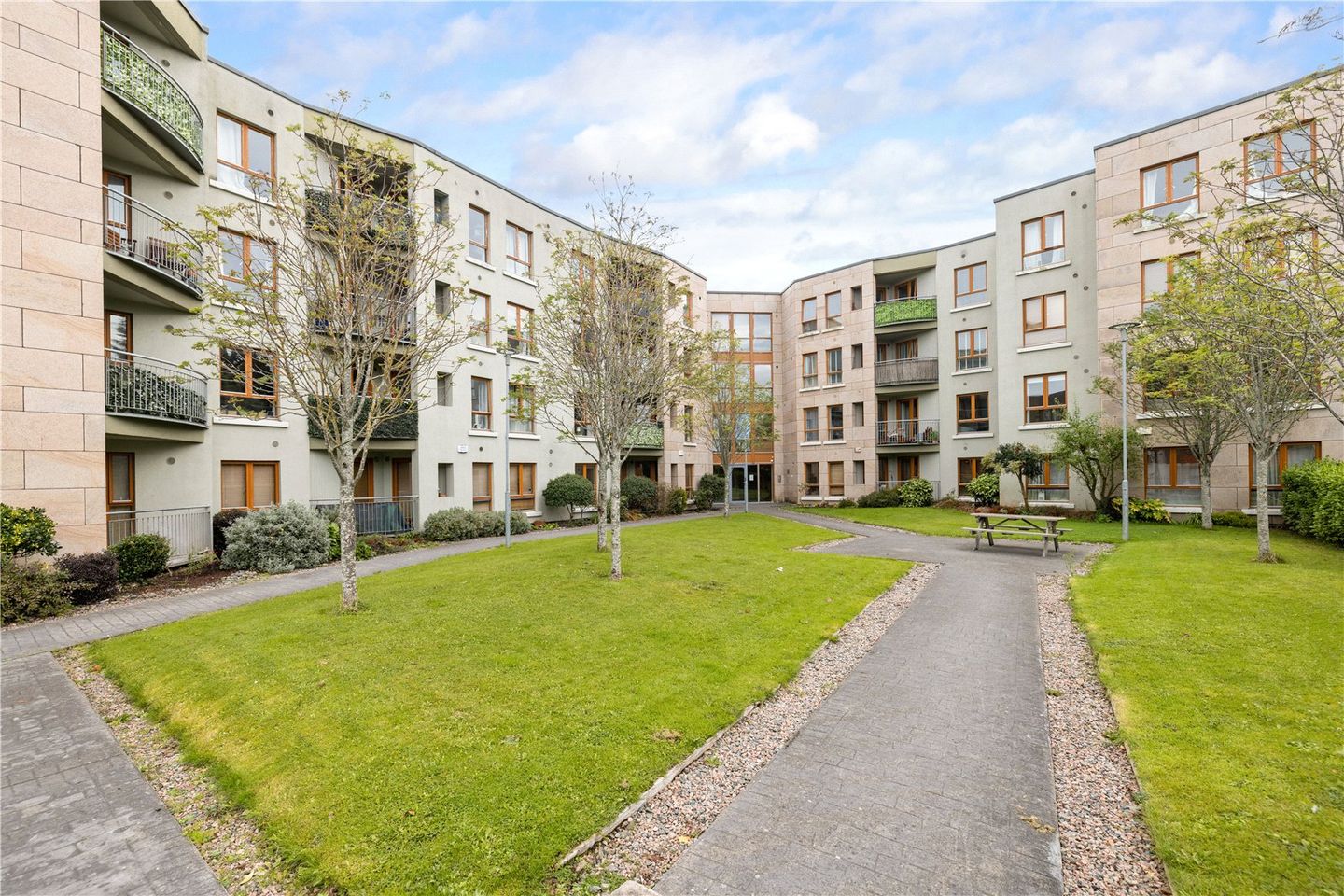 139 The Crannog, Granitefield Manor, Rochestown Avenue, Dun Laoghaire, Co Dublin, A96R281