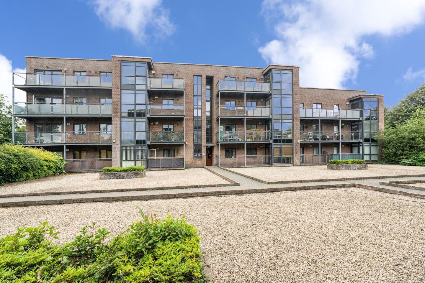Shalimar, D22 X058, Clondalkin, Dublin 22