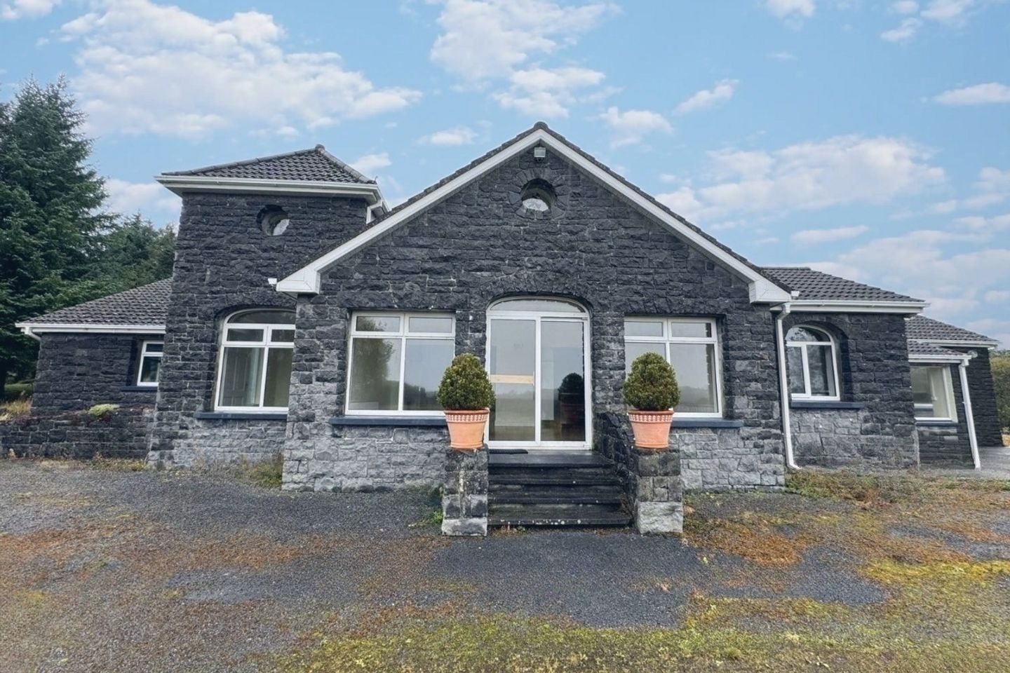 Derry Quay Lodge, Ballymagibbon South, Cross, Claremorris, Co. Mayo, F12VY04