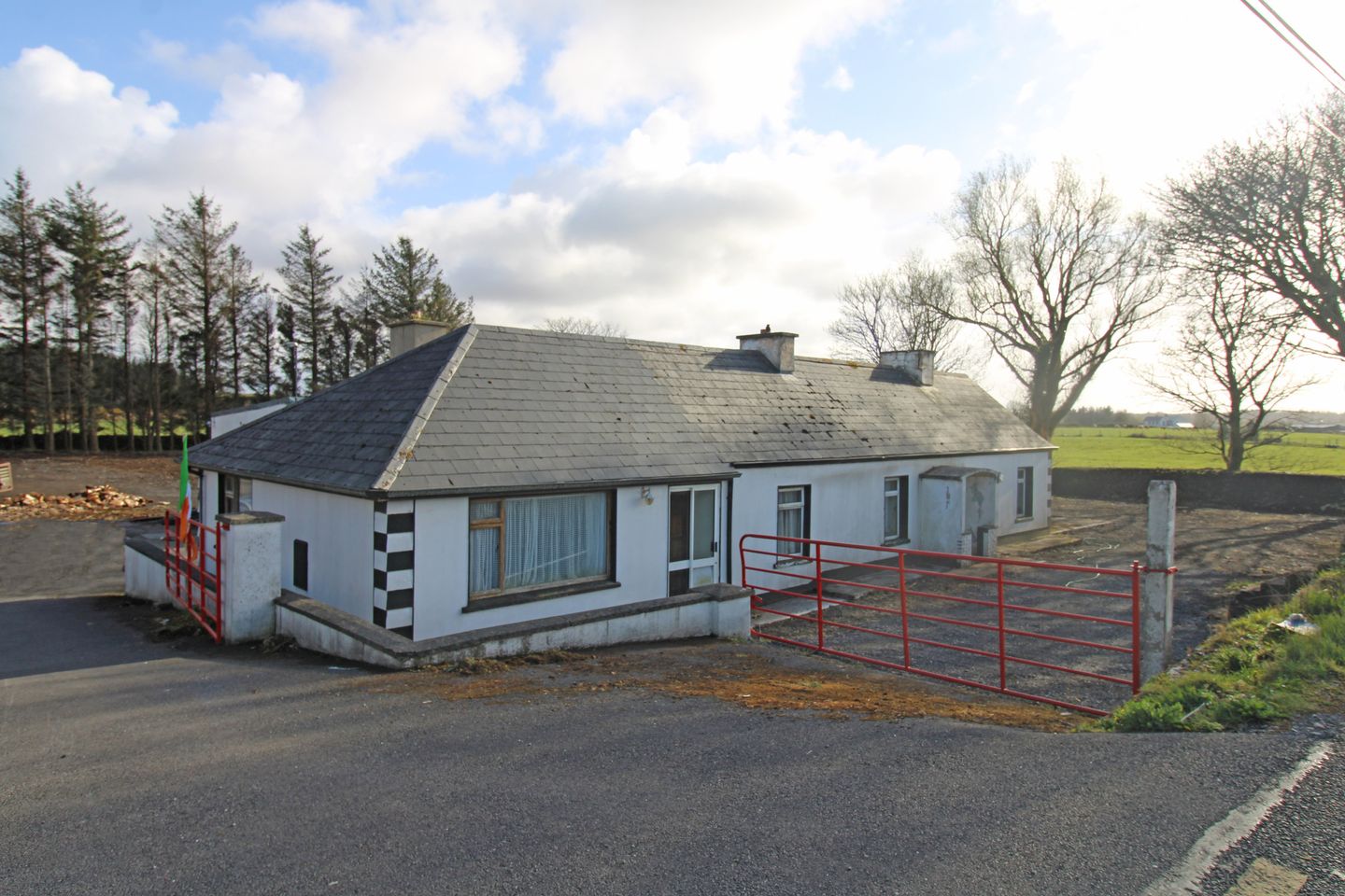 null, Dromore West, Co. Sligo, F26D622