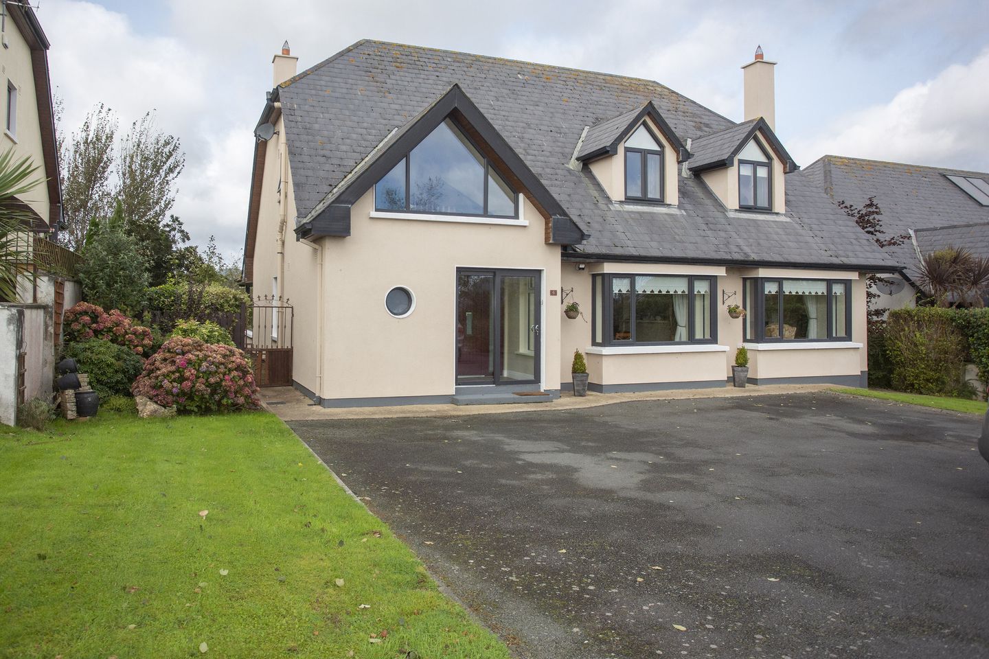 4 Ocean Crest, Abbeylands, Arklow, Co. Wicklow, Y14PX43 is for sale on