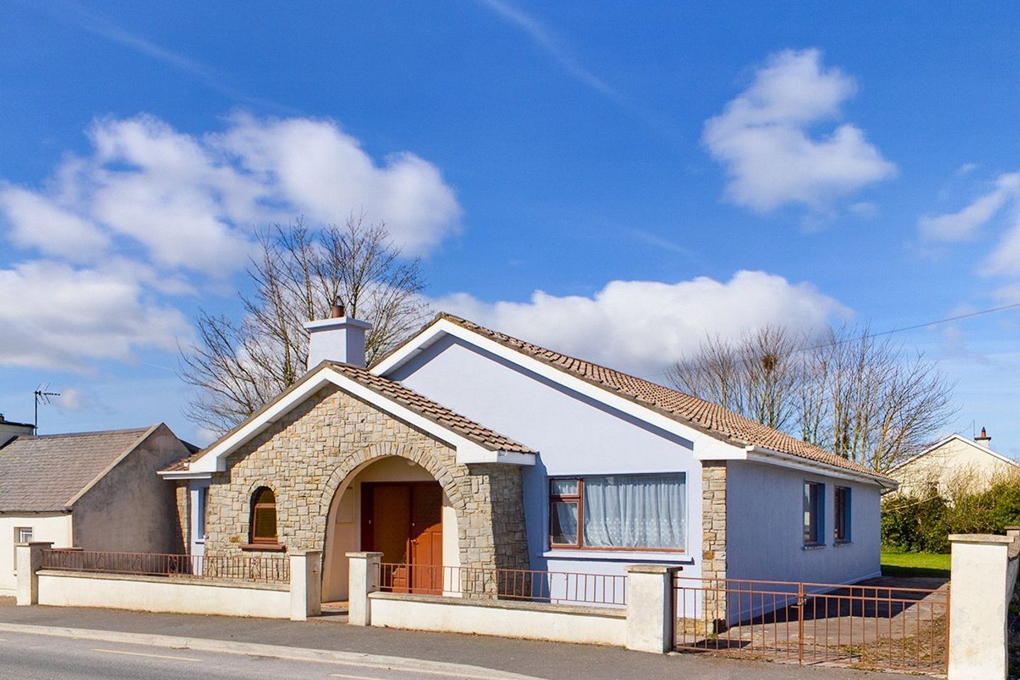 Melbourne House, Gortnahoe Village, Thurles, Co. Tipperary, E41X673 is