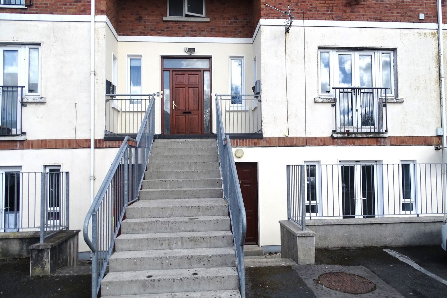Apartment 8, Garden Green Apartments, Portlaoise, Co. Laois, R32KW25