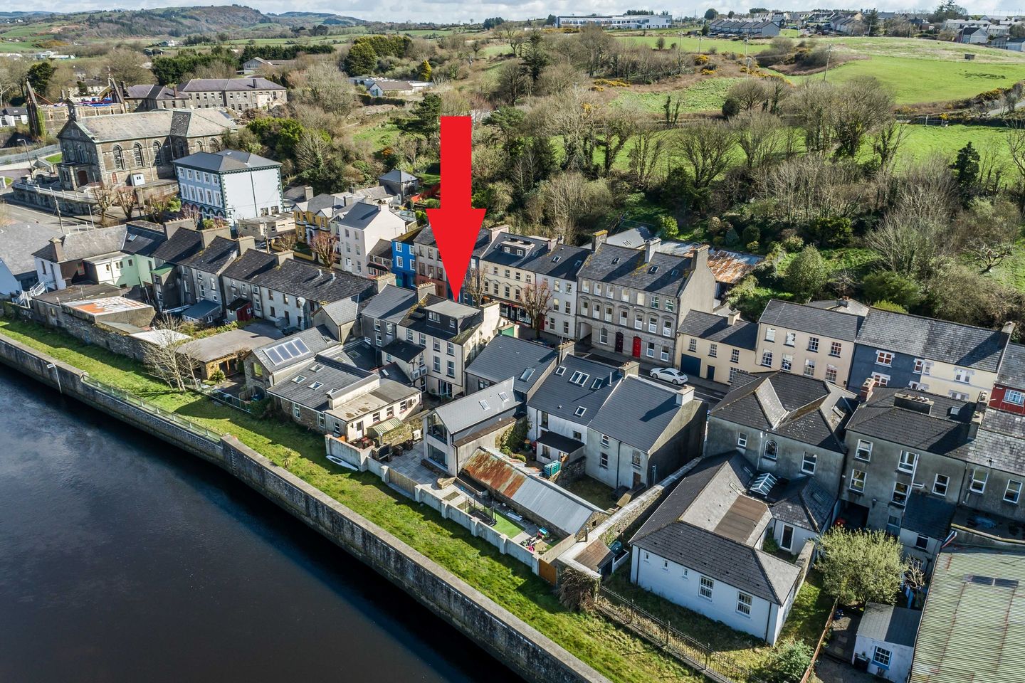 Ilenroy House, 10 North Street, Skibbereen, Co. Cork, P81DH60 is for