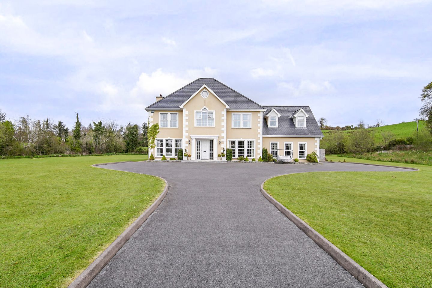 Brookdale House, F94K5C6