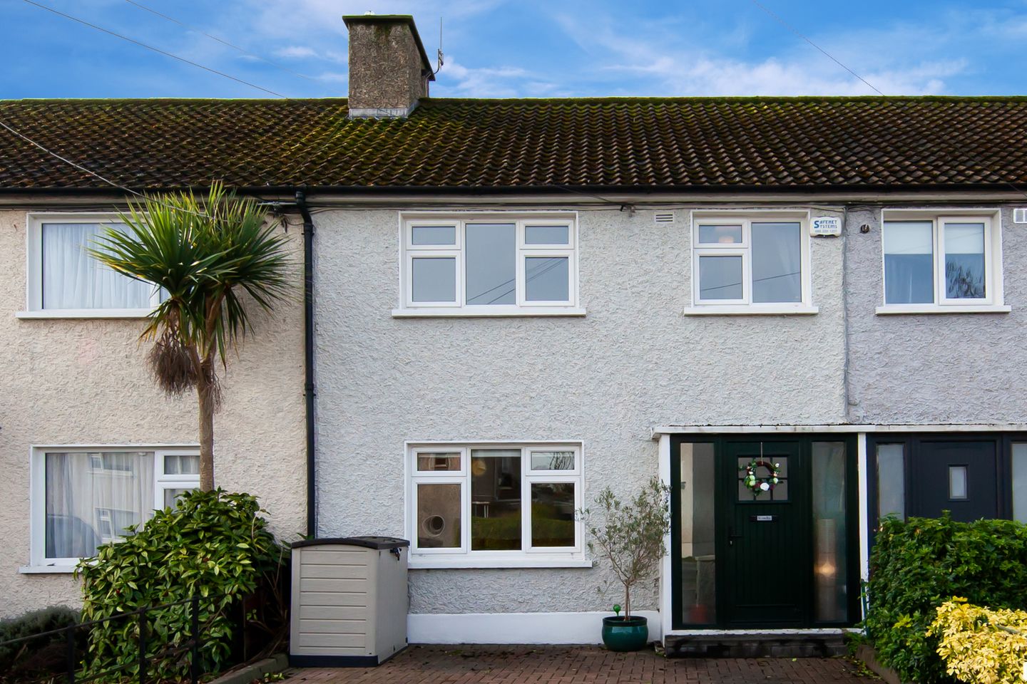 35 Annadale Drive, Drumcondra, Drumcondra, Dublin 9, D09E3W9 is for