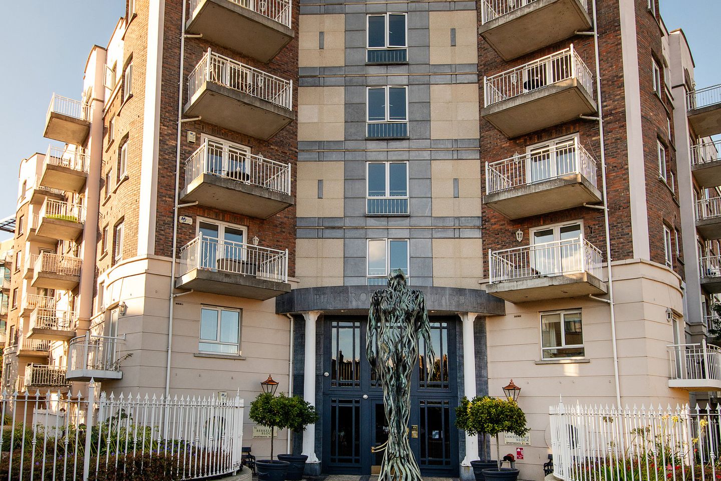 Grand Canal Street , Dublin 4