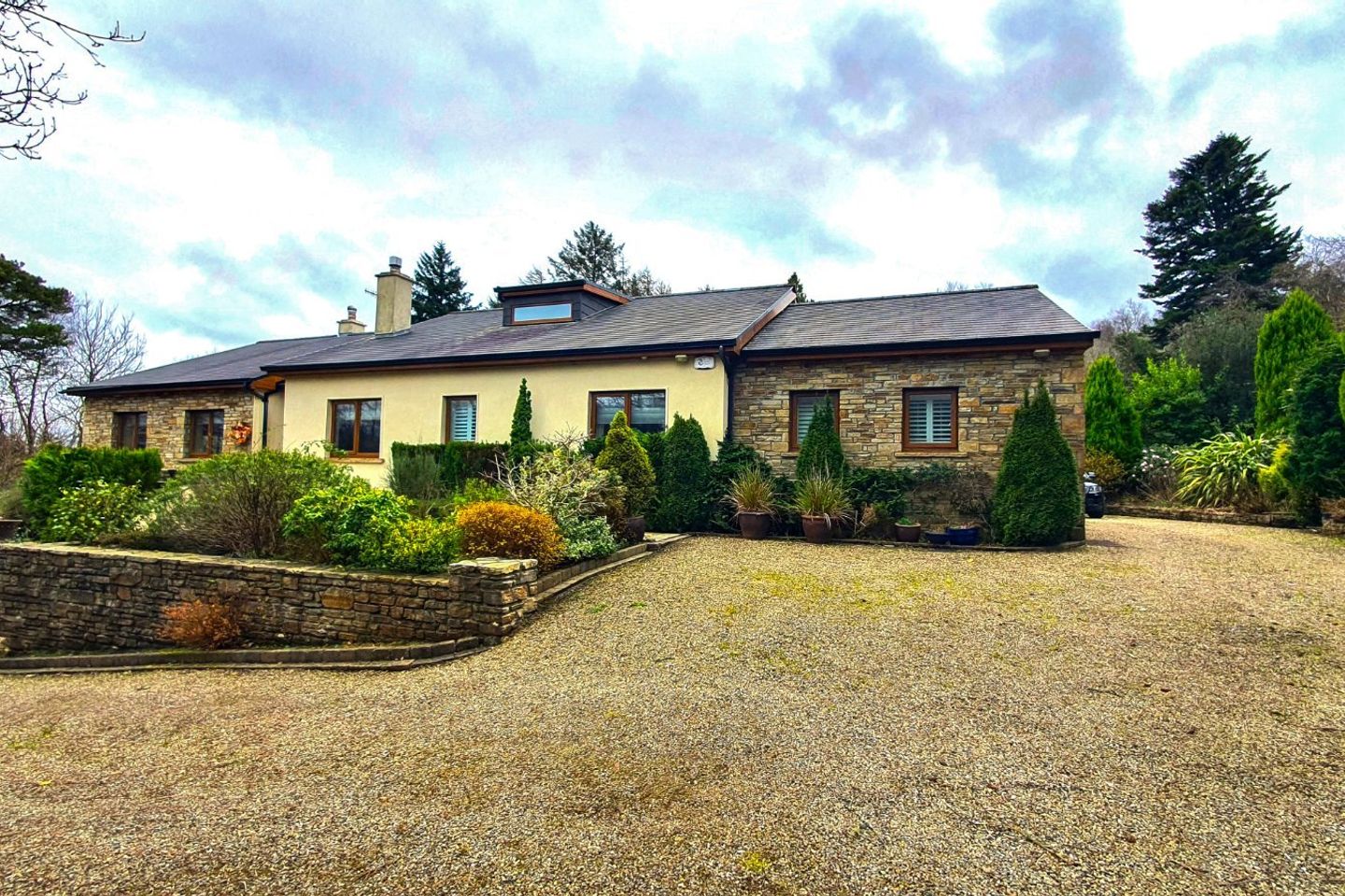 Crew House, Kylebroughlan, Moycullen, Co. Galway, H91NX6T