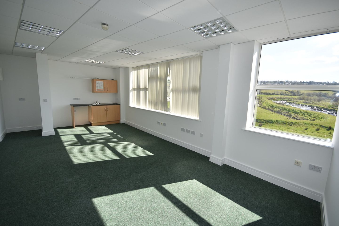 Commercial property for rent in Unit B8 Riverside Office Park, Neil T