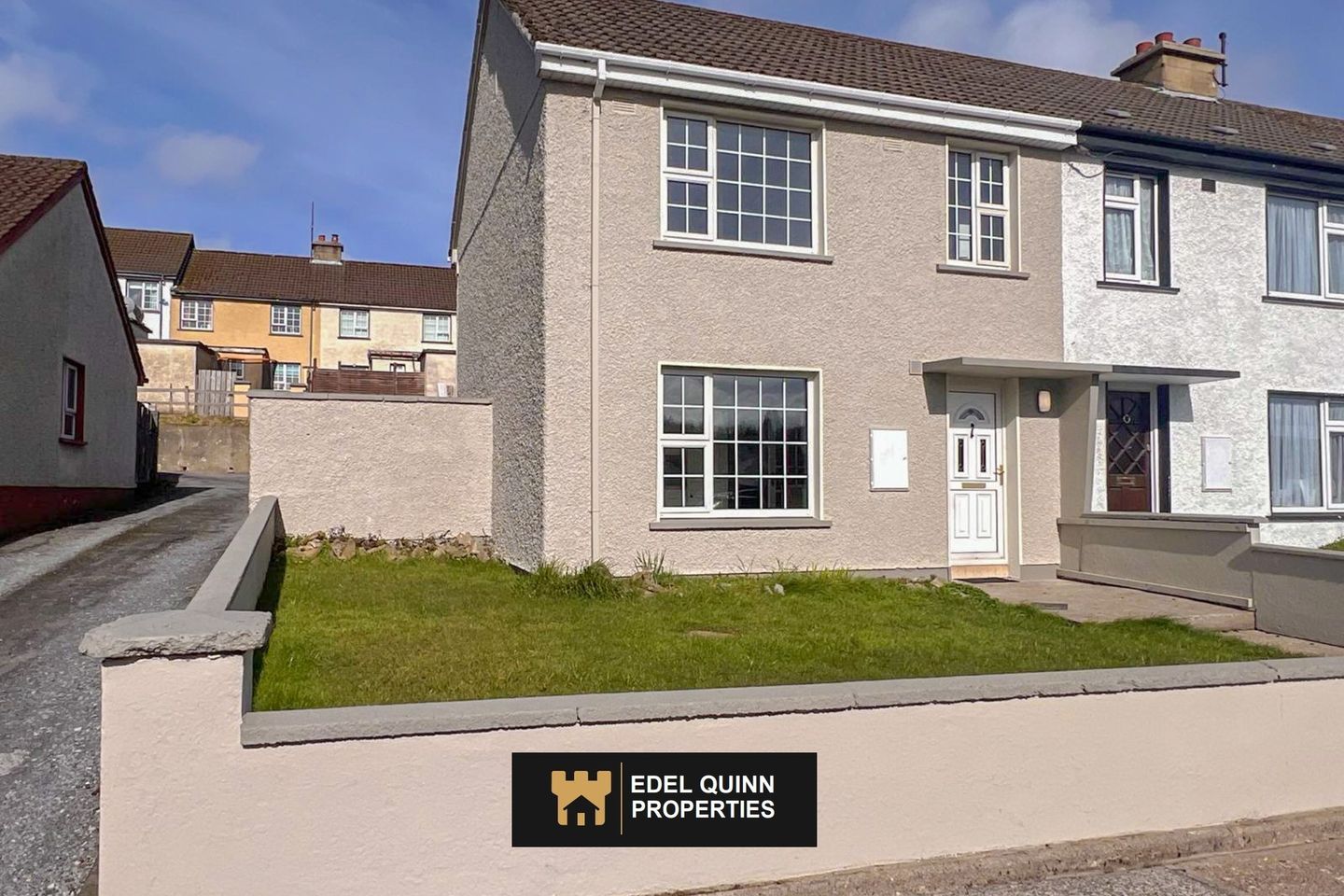 Dooey House, 395 O'Maolchonaire Avenue, Donegal Town, Co. Donegal, F94N5Y8